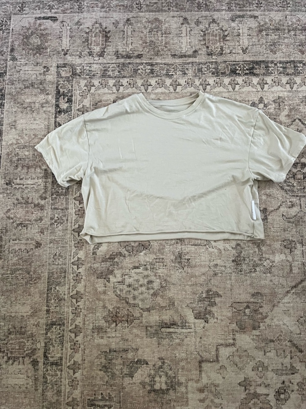 Acta tee